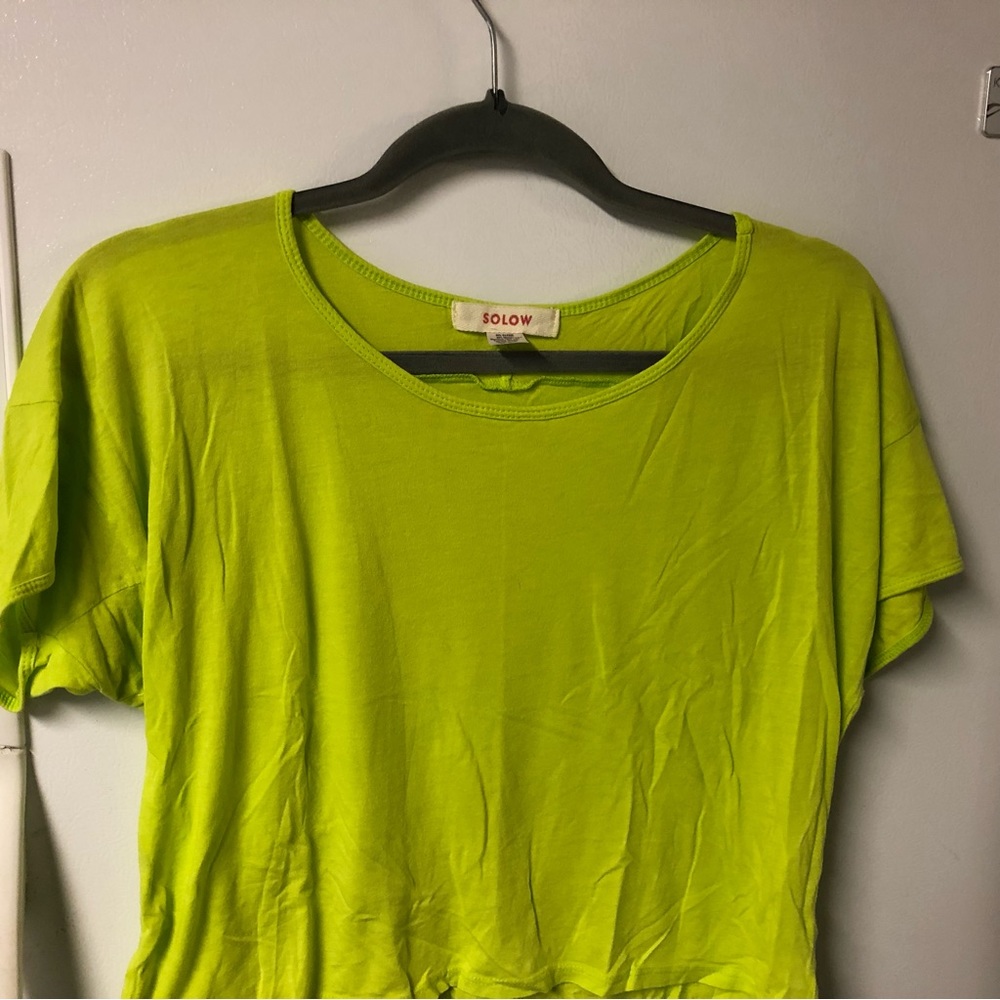 Solow Woman’s T-Shirt S Neón Green Supima Solid Asymmetric Round Neck